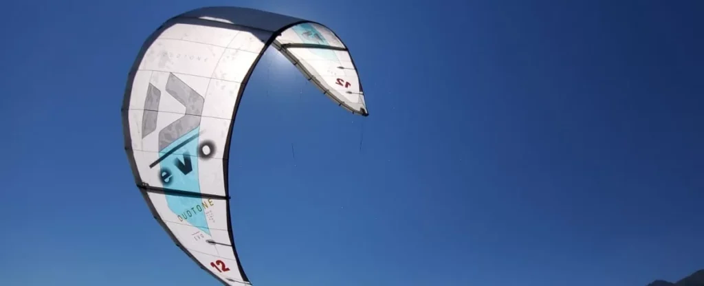 Wing & Kite Lago di Como Devio 360Insport
